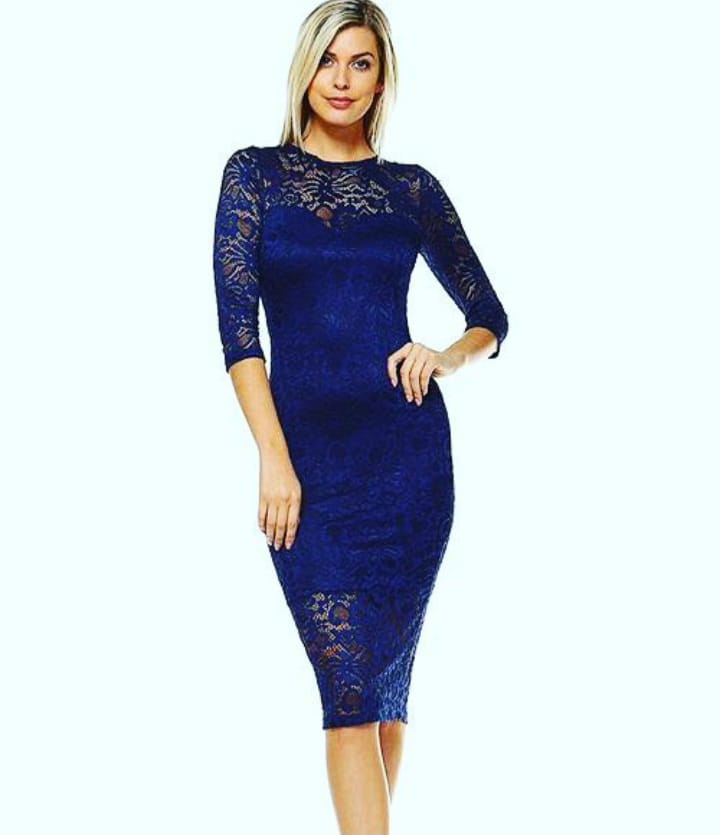 VESTIDO COCKTAIL ENCAJE AZUL MARINO