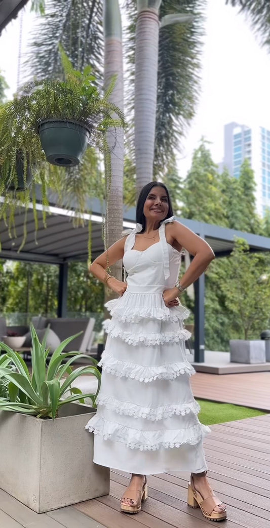 VESTIDO BLANCO DETALLES DE ENCAJE